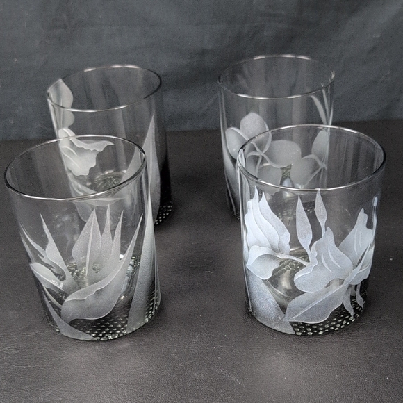 Set of 4 Gray Etched Orchid Drinkware - Picture 2 of 3
